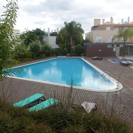 Gloria Maris Gardens 卡巴纳斯·德·塔维拉